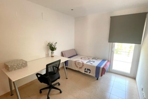 Finca for rent Sineu, Mallorca, Spain 4 bedrooms, 272 sq.m. No. 131005 - photo 21
