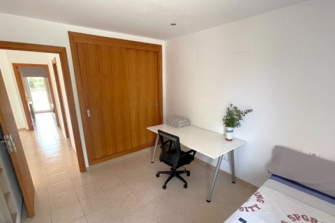 Finca for rent Sineu, Mallorca, Spain 4 bedrooms, 272 sq.m. No. 131005 - photo 20