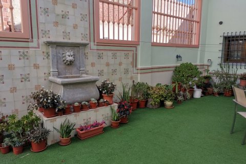 Villa for sale Alicante, Spain 4 bedrooms, 380 sq.m. No. 124986 - photo 29