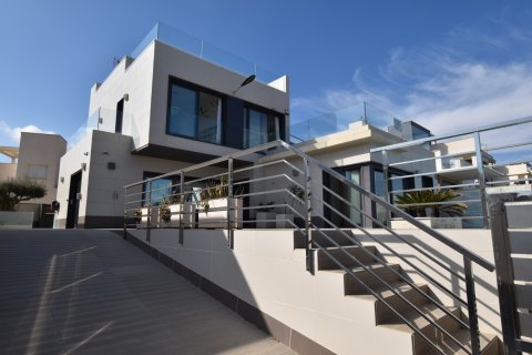 Villa for sale San Miguel de Salinas, Alicante, Spain 5 bedrooms, 298 sq.m. No. 124983 - photo 1