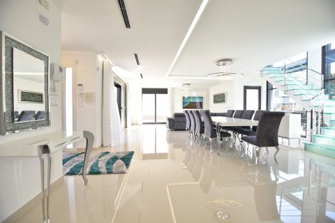 Villa for sale San Miguel de Salinas, Alicante, Spain 5 bedrooms, 298 sq.m. No. 124983 - photo 13