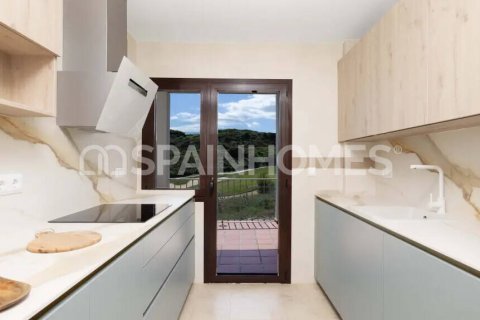 Villa en venta Estepona, Málaga, España 3 dormitorios, 147 m2 No. 122482 - foto 6