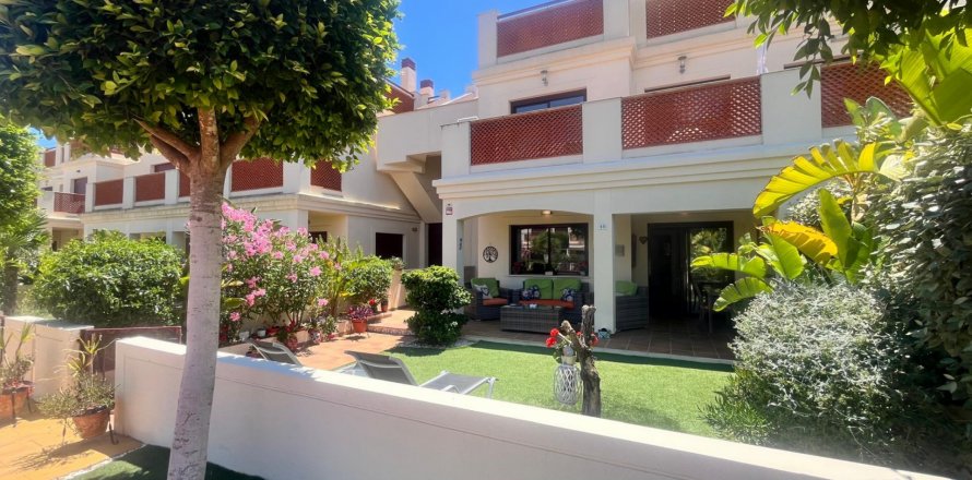 Apartment Los Alcazares, Murcia, Spain 3 bedrooms, 65 sq.m. No. 125433