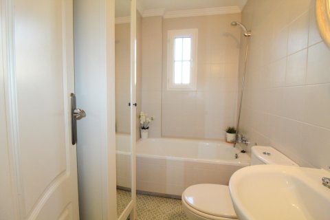 Apartamento en venta La Veleta, Alicante, España 3 dormitorios, 84 m2 No. 128648 - foto 29