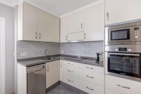 Apartment for sale Torrevieja, Alicante, Spain 3 bedrooms, 106 sq.m. No. 128645 - photo 9