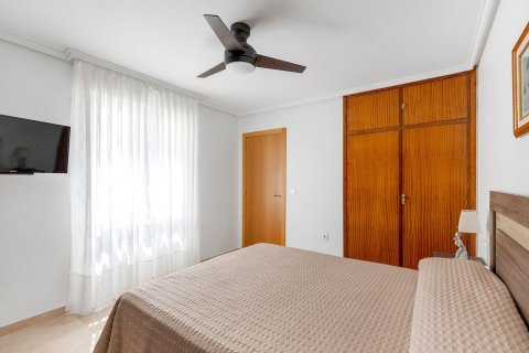 Apartment for sale Torrevieja, Alicante, Spain 3 bedrooms, 106 sq.m. No. 128645 - photo 13