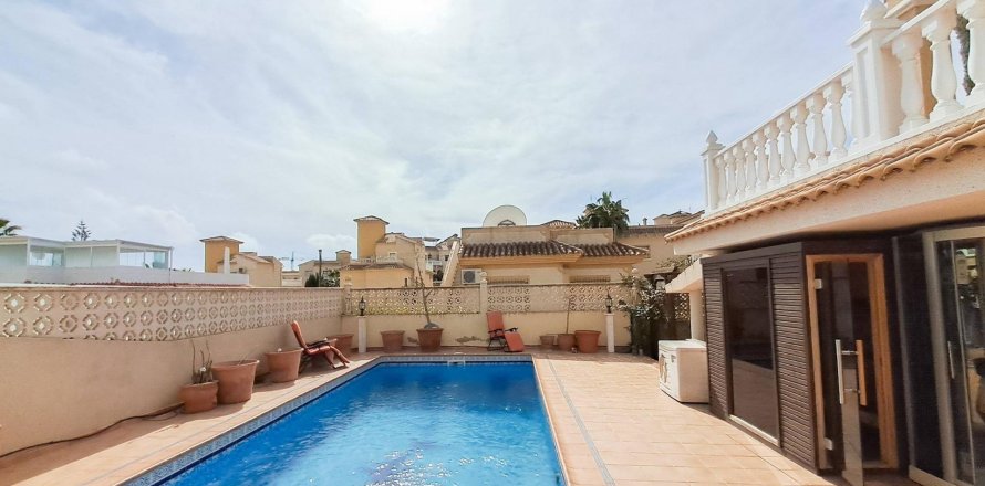 Villa Alicante, Spain 5 bedrooms, 170 sq.m. No. 128647