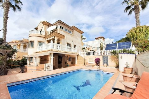Villa for sale Alicante, Spain 5 bedrooms, 170 sq.m. No. 128647 - photo 19