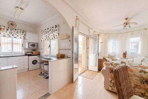 Villa for sale Alicante, Spain 5 bedrooms, 170 sq.m. No. 128647 - photo 21
