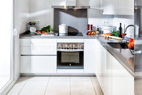 Kattohuoneisto myytävänä Marbella, Malaga, Espanja, 4 makuuhuonetta, 217 m2 No. 131319 - kuva 18