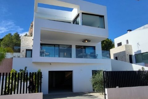 Villa for sale Polop, Alicante, Spain 3 bedrooms, 293 sq.m. No. 122736 - photo 1