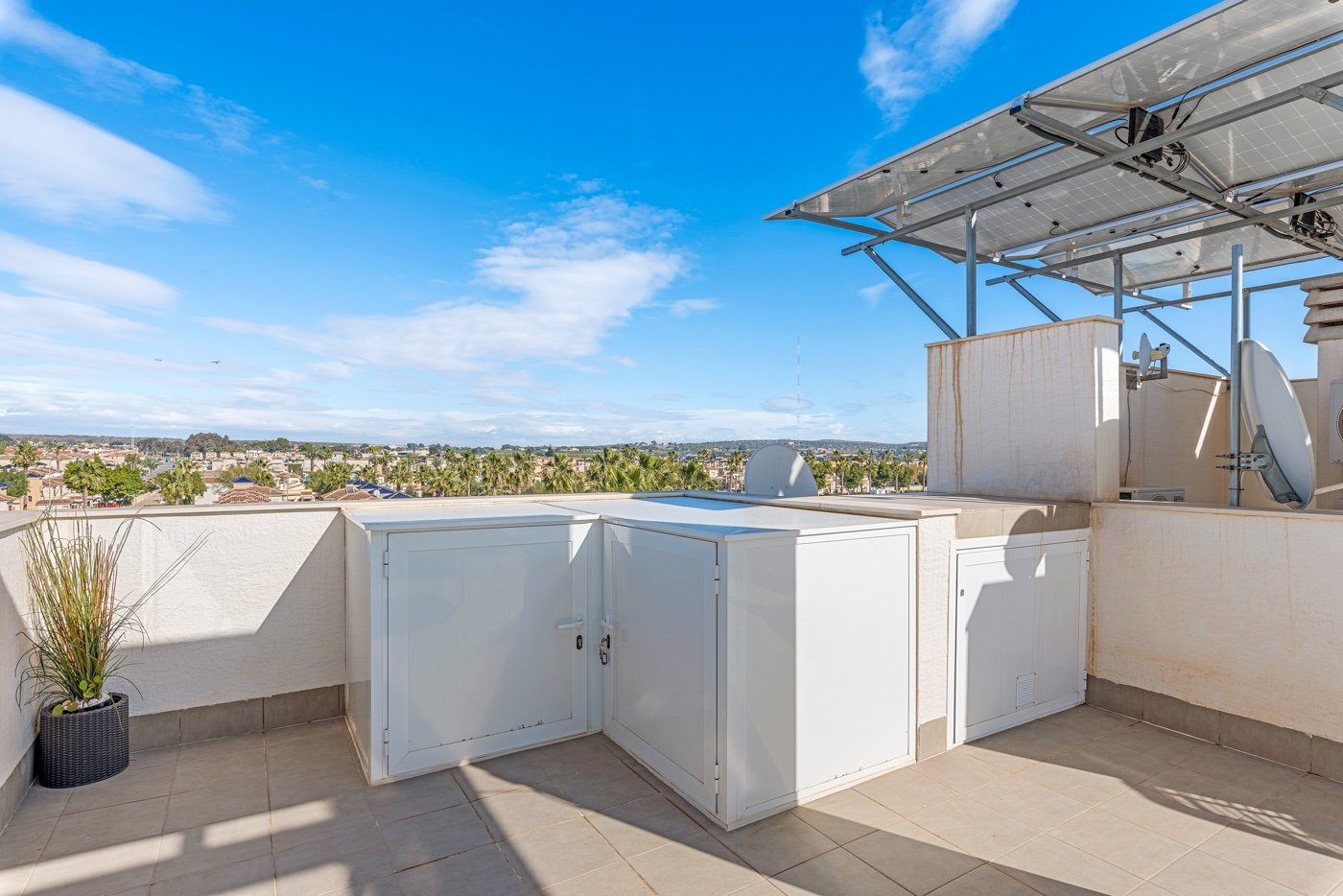 Huoneisto Guardamar del Segura, Alicante, Espanja 2 makuuhuonetta, 74 m2 No. 125917
