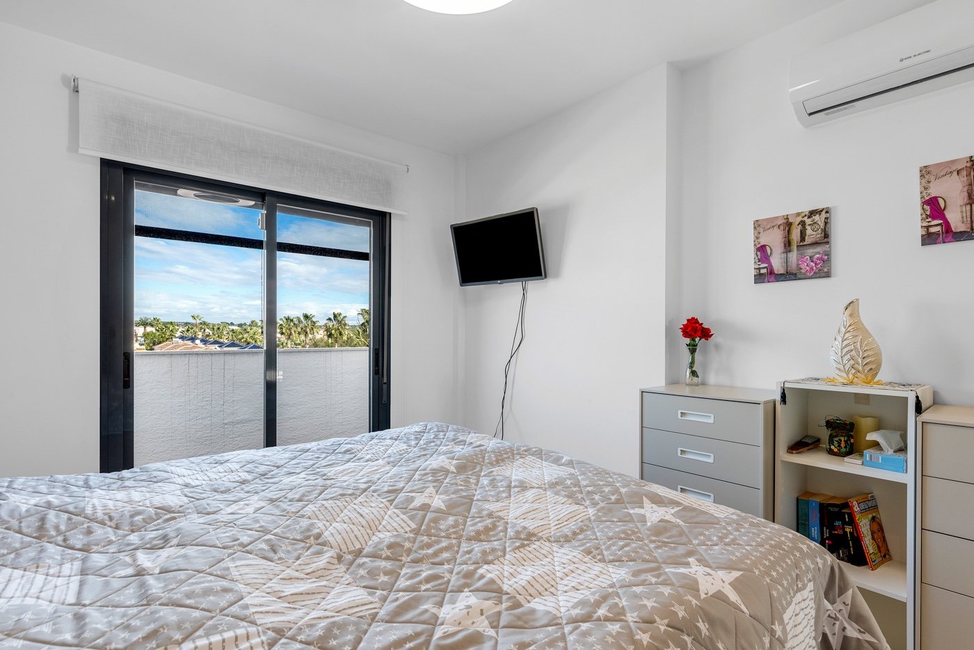 Huoneisto Guardamar del Segura, Alicante, Espanja 2 makuuhuonetta, 74 m2 No. 125917