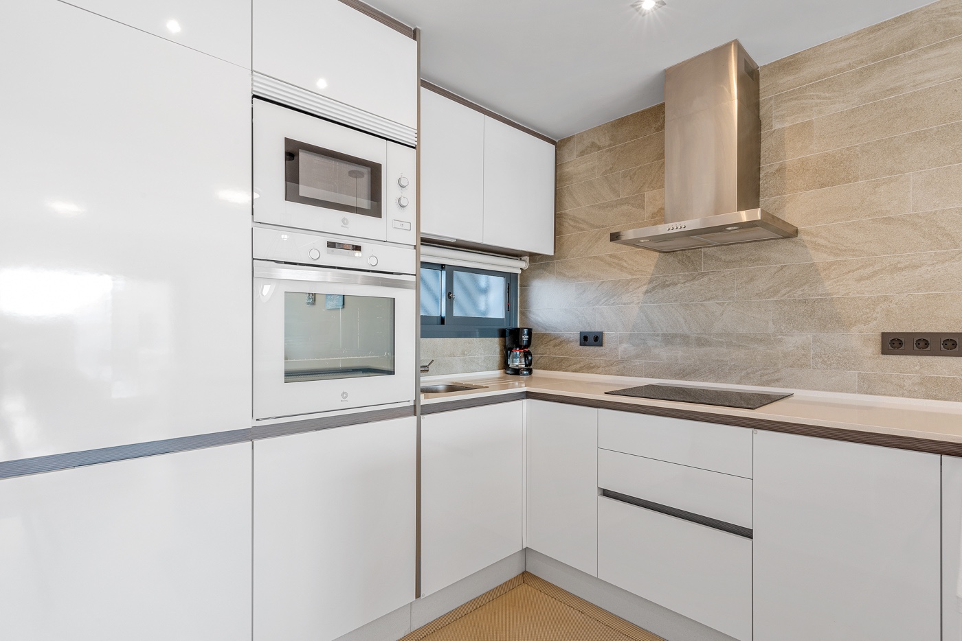 Huoneisto Guardamar del Segura, Alicante, Espanja 2 makuuhuonetta, 74 m2 No. 125917