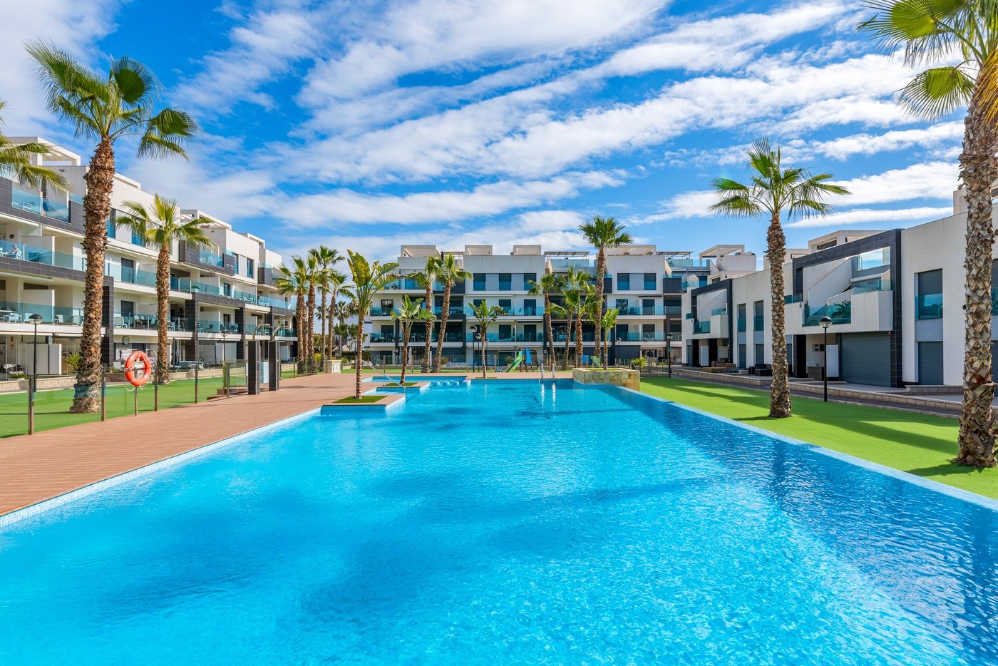 Huoneisto Guardamar del Segura, Alicante, Espanja 2 makuuhuonetta, 74 m2 No. 125917