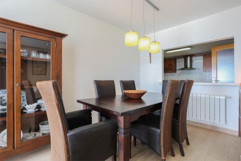 Apartment for sale Torrevieja, Alicante, Spain 4 bedrooms, 175 sq.m. No. 131945 - photo 4