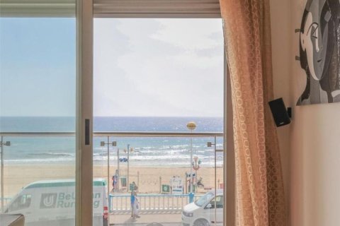 Apartment for sale Torrevieja, Alicante, Spain 4 bedrooms, 175 sq.m. No. 131945 - photo 5