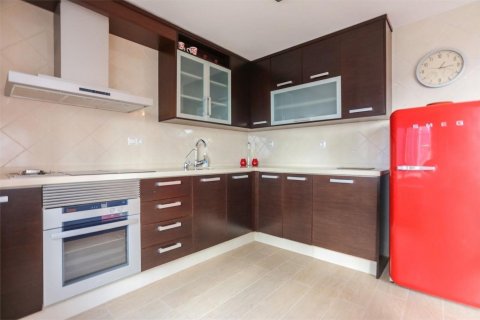 Apartment for sale Torrevieja, Alicante, Spain 4 bedrooms, 175 sq.m. No. 131945 - photo 11