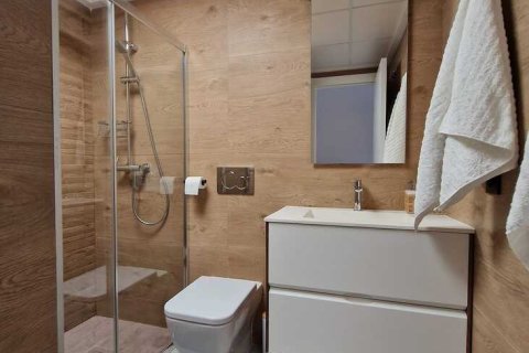 Townhouse for sale in Guardamar del Segura, Alicante, Spain 3 bedrooms,  No. 131946 - photo 8