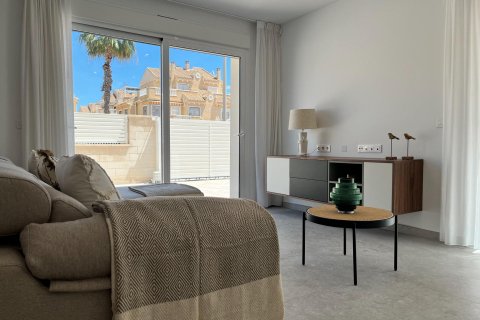 Apartment à vendre Torrevieja, Alicante, Espagne, 3 chambres, 110 m2 No. 131946 - photo 3