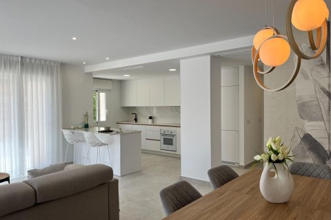 Apartment à vendre Torrevieja, Alicante, Espagne, 3 chambres, 110 m2 No. 131946 - photo 6