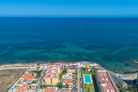 Huvila myytävänä Rocio Del Mar, Alicante, Espanja, 4 makuuhuonetta, 141 m2 No. 128857 - kuva 30