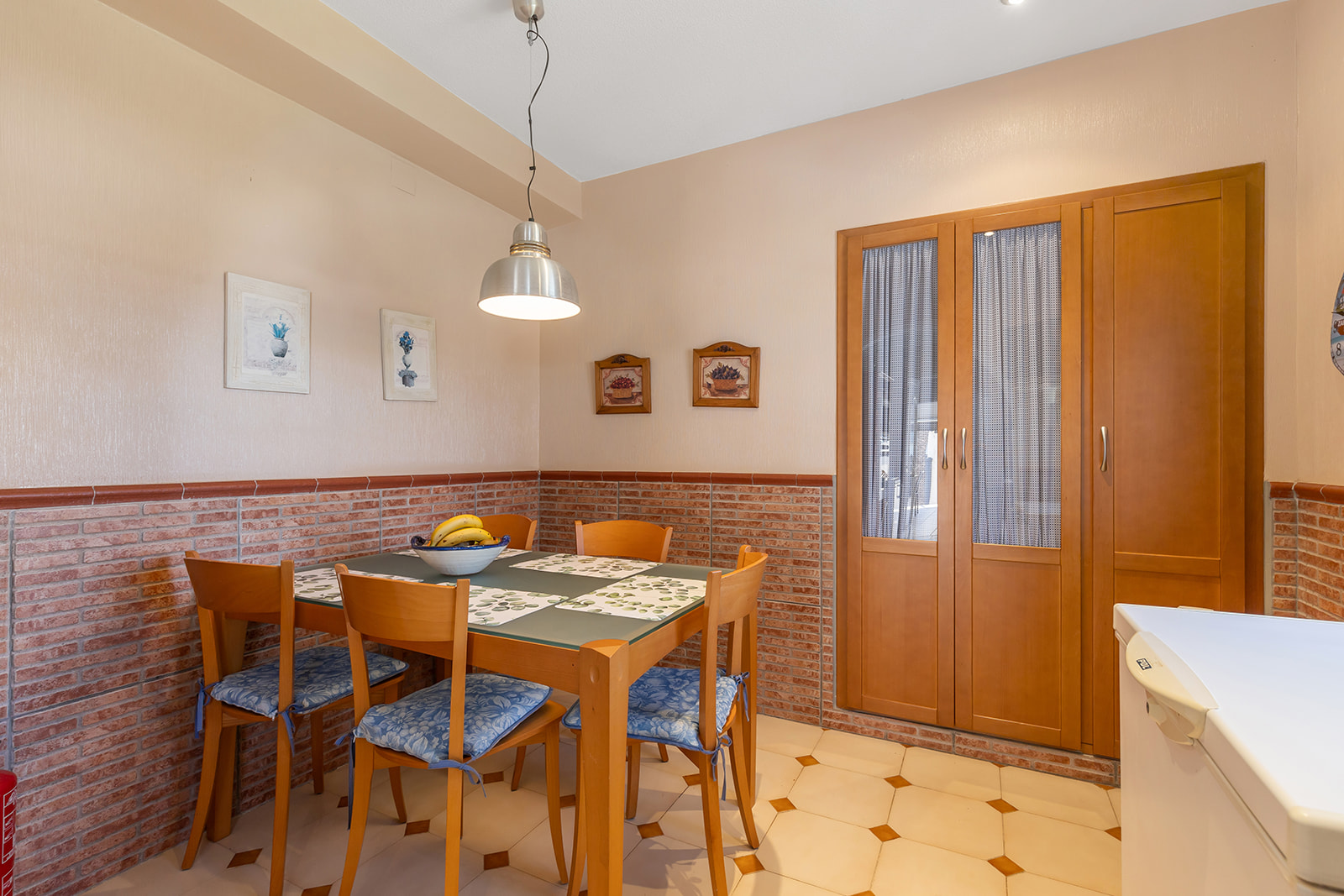 Villa a Rocio Del Mar, Alicante, Spagna 4 camere da letto, 141 mq. N° 128857