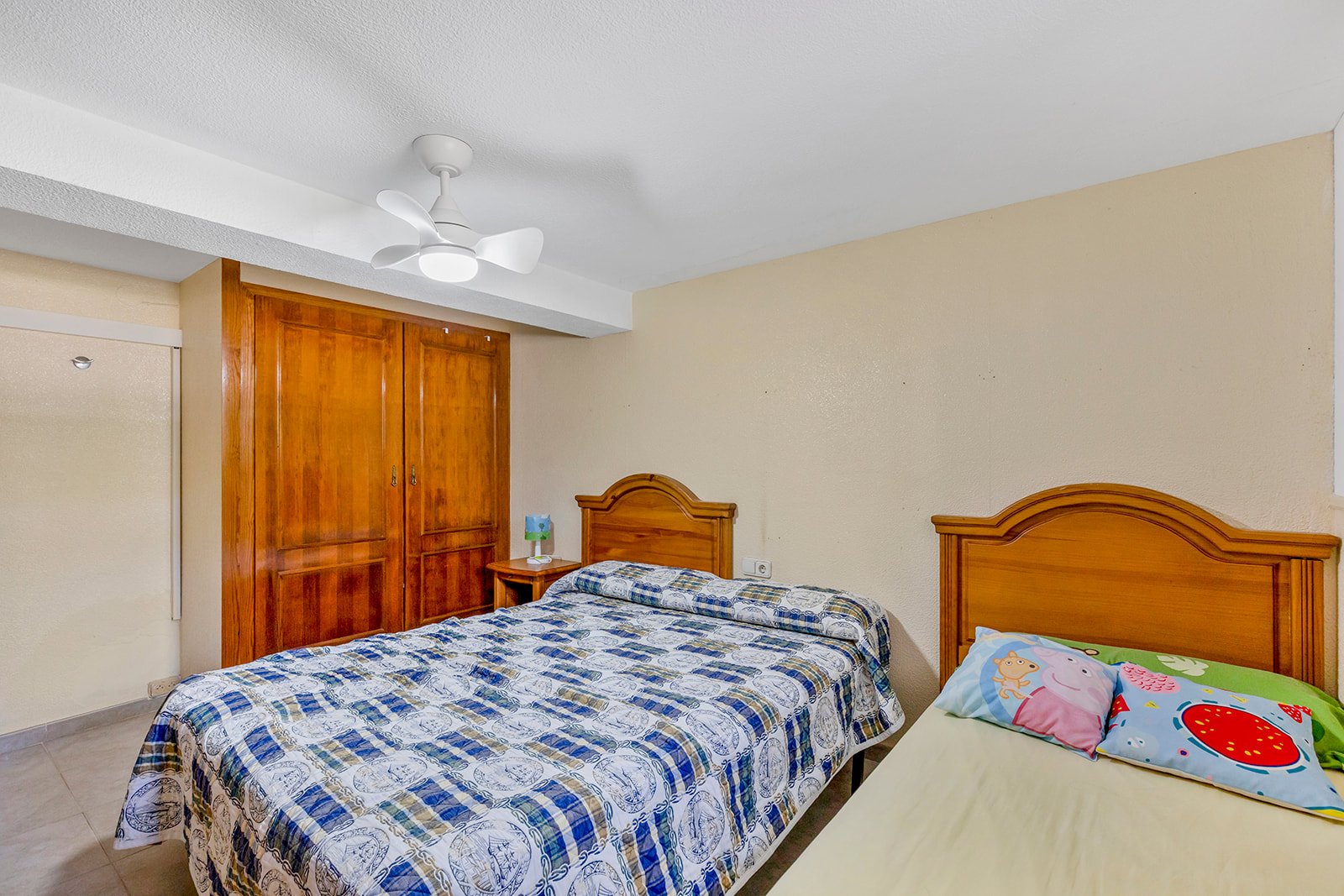 Villa a Rocio Del Mar, Alicante, Spagna 4 camere da letto, 141 mq. N° 128857