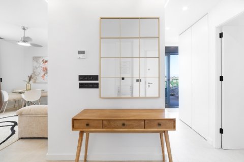 Huoneisto myytävänä Los Alcazares, Murcia, Espanja, 2 makuuhuonetta, 75 m2 No. 129491 - kuva 1
