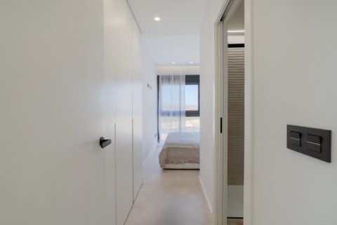 Huoneisto myytävänä Los Alcazares, Murcia, Espanja, 2 makuuhuonetta, 75 m2 No. 129491 - kuva 17