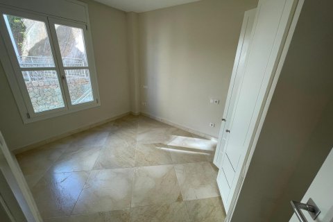 Apartment for rent Port D'andratx, Mallorca, Spain 2 bedrooms, 103 sq.m. No. 129486 - photo 8