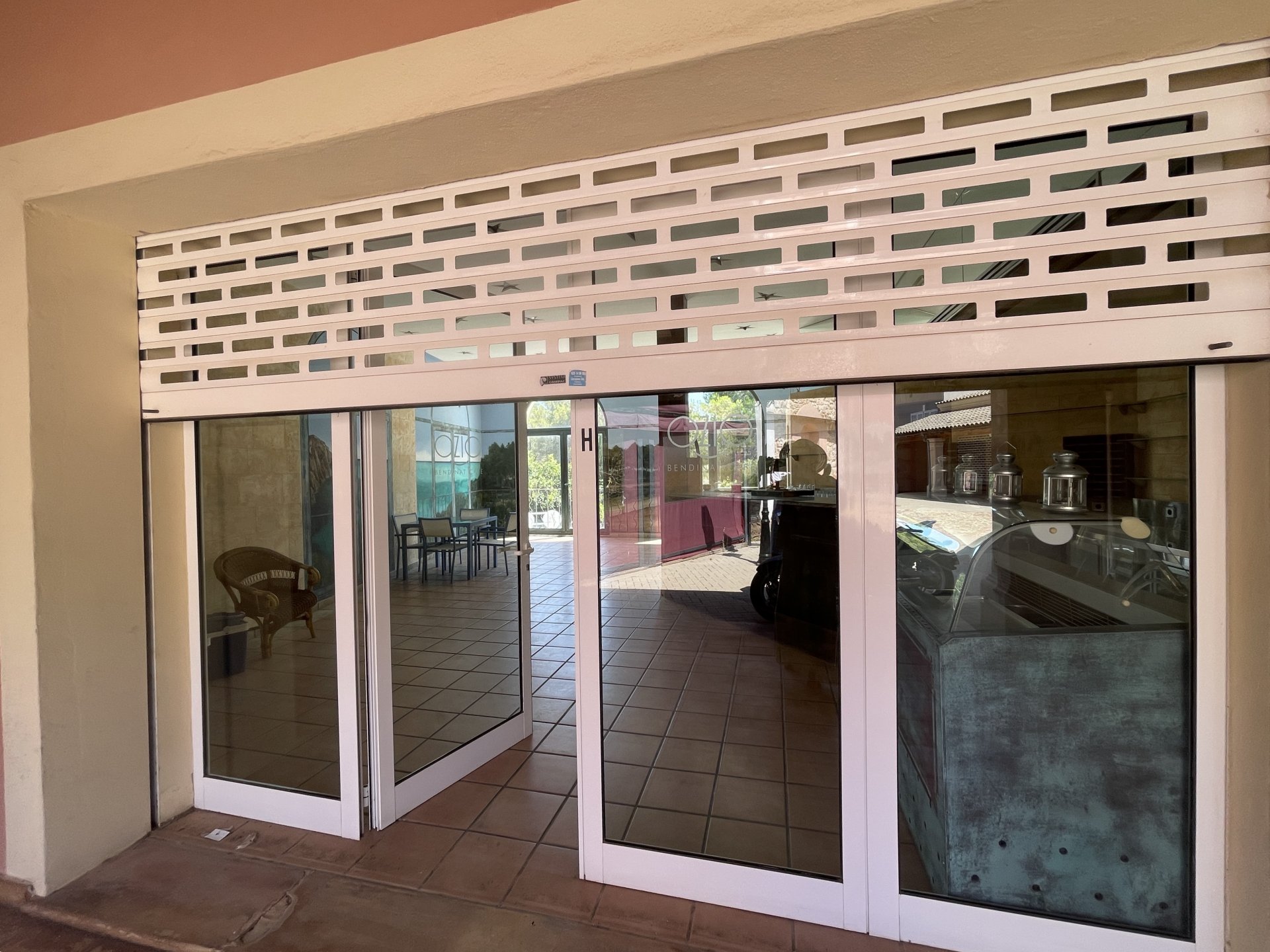 Commercial property in Bendinat, Mallorca, Spain 70 sq.m. No. 129488