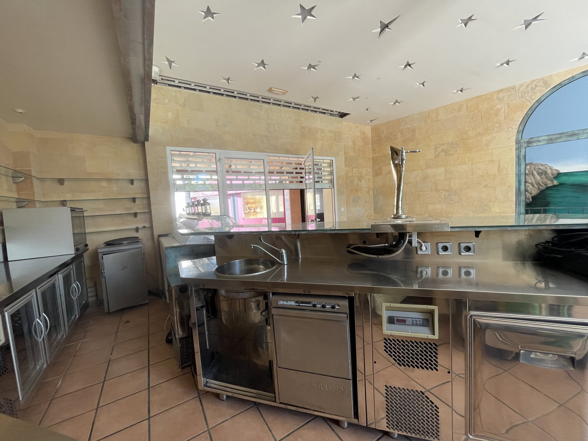 Commercial property in Bendinat, Mallorca, Spain 70 sq.m. No. 129488