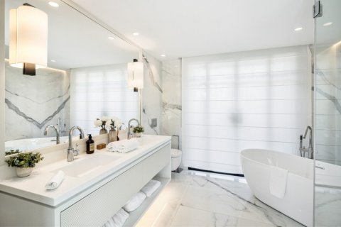 Dom Nueva Andalucia, Malaga, Hiszpania 5 sypialni, 490 mkw. nr 127510 – zdjęcie 21