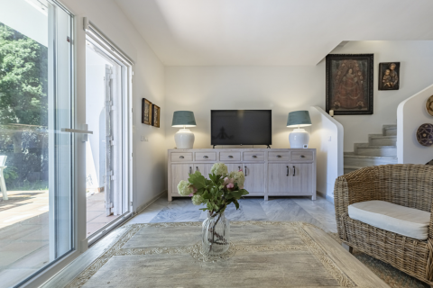 Townhouse for sale Cabopino, Malaga, Spain 2 bedrooms, 115 sq.m. No. 127514 - photo 3