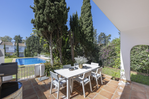 Townhouse for sale Cabopino, Malaga, Spain 2 bedrooms, 115 sq.m. No. 127514 - photo 12