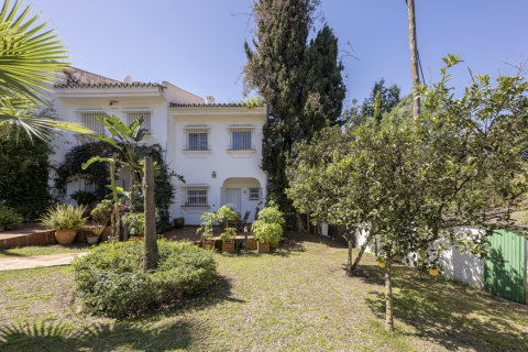 Townhouse for sale Cabopino, Malaga, Spain 2 bedrooms, 115 sq.m. No. 127514 - photo 19