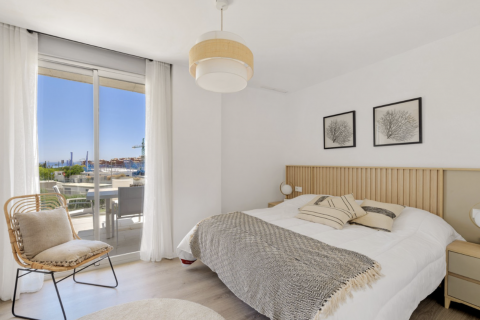 Apartment for sale Estepona, Malaga, Spain 3 bedrooms, 113 sq.m. No. 127513 - photo 7