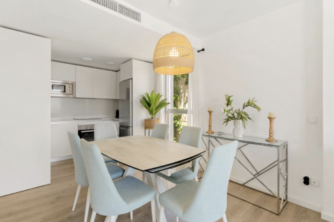 Apartment for sale Estepona, Malaga, Spain 3 bedrooms, 113 sq.m. No. 127513 - photo 13