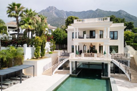 House for sale Marbella, Malaga, Spain 8 bedrooms, 2200 sq.m. No. 127511 - photo 24
