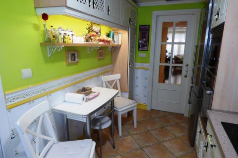 Appartamento in vendita Alicante, Spagna 3 camere da letto, 122 mq. N° 129672 - foto 12