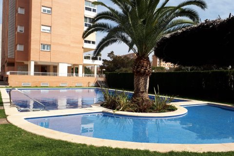 Продажа квартиры Аликанте, Испания 3 спальни, 122м2 №129672 - фото 1