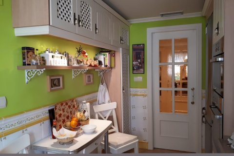 Продажа квартиры Аликанте, Испания 3 спальни, 122м2 №129672 - фото 16