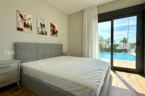 Villa zur Miete Finestrat, Alicante, Spanien 4 Schlafzimmer, 177 m2 Nr. 129675 - Foto 17