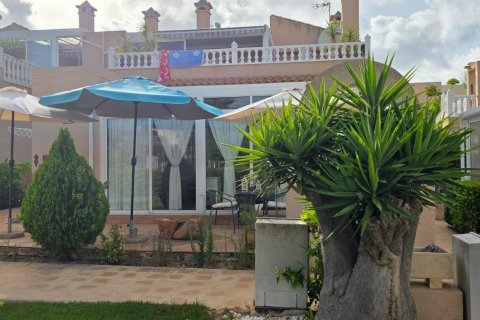 Bungalow for sale Alicante, Spain 2 bedrooms,  No. 129673 - photo 27