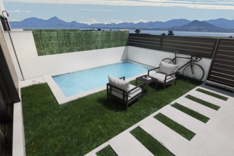 Huvila myytävänä Los Alcazares, Murcia, Espanja, 3 makuuhuonetta, 101 m2 No. 125797 - kuva 12