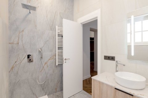 Lägenhet till salu Malaga, Spanien 3 sovrum, 244 kvm. Nr. 122145 - foto 23