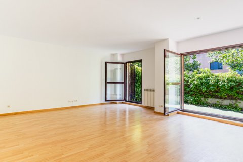 Apartment for sale Las Rozas de Madrid, Madrid, Spain 3 bedrooms, 198 sq.m. No. 122146 - photo 11
