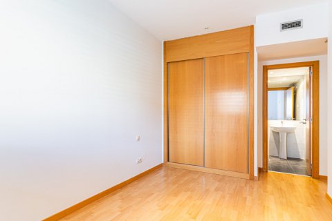 Apartment for sale Las Rozas de Madrid, Madrid, Spain 3 bedrooms, 198 sq.m. No. 122146 - photo 24
