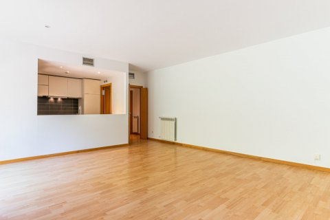Apartment for sale Las Rozas de Madrid, Madrid, Spain 3 bedrooms, 198 sq.m. No. 122146 - photo 4